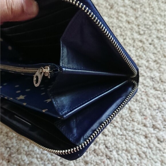Marc by Marc Jacobs Large Wallet/Clutch in navy - Picture 6 of 15